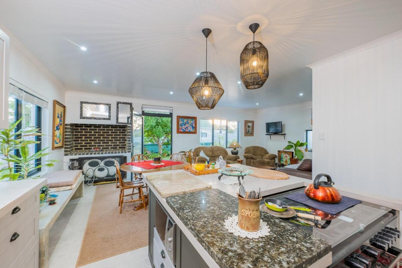 Oceans Cottage Struisbaai Exterior photo
