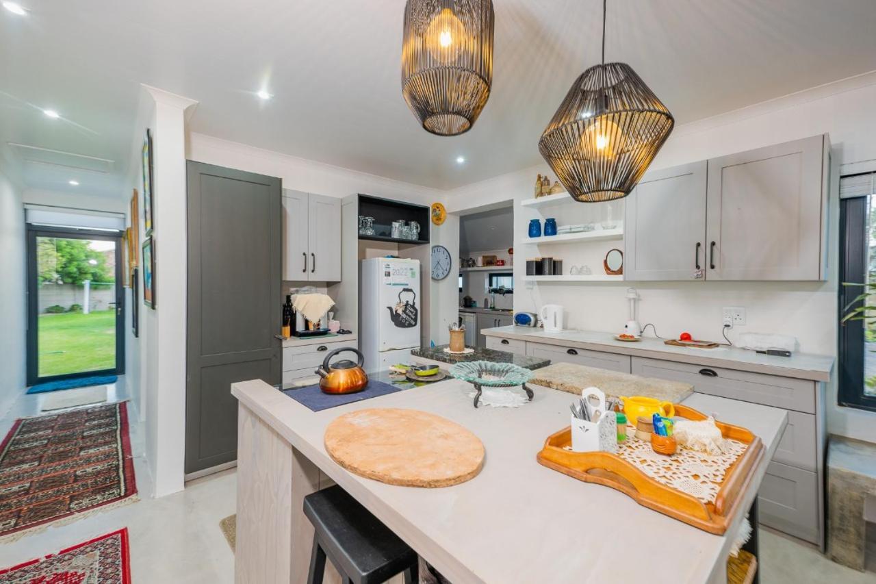 Oceans Cottage Struisbaai Exterior photo